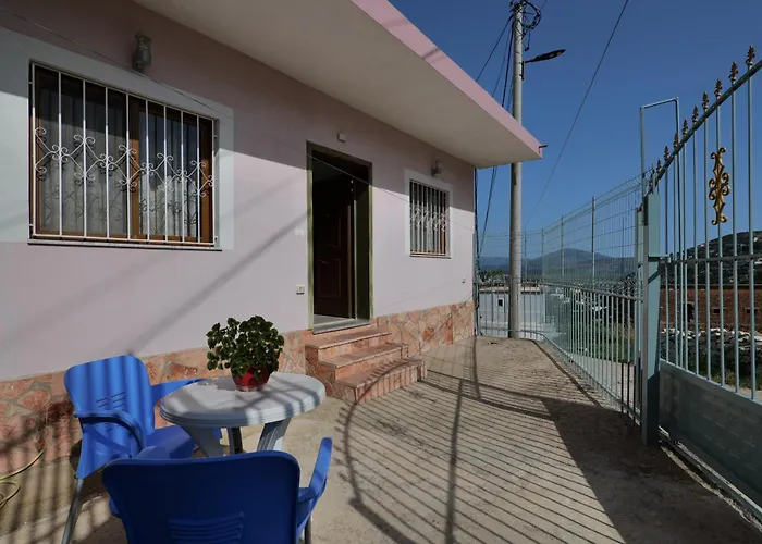 Loris Apartment Sarande